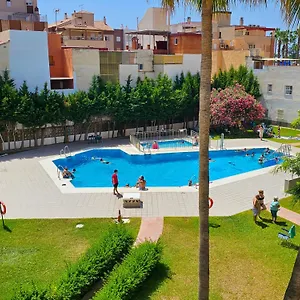 estudio-vip-mediterrneo-alojamientos-la-torre.1costadelsol.com/